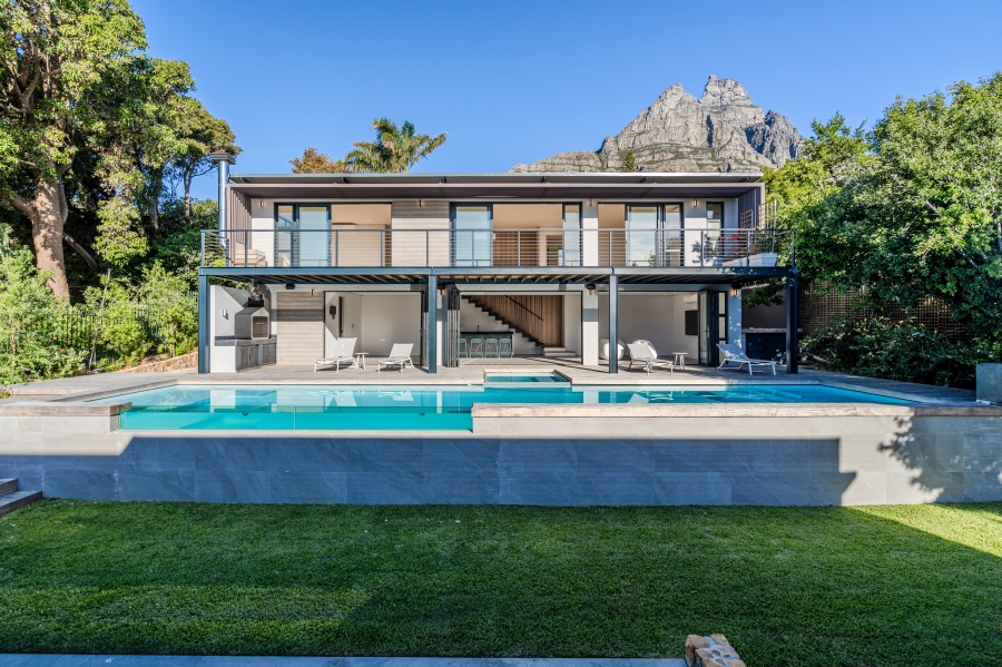 6 Bedroom Property for Sale in Camps Bay Western Cape